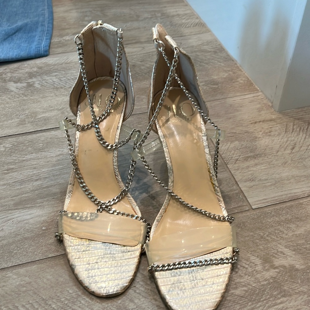 JLO chain link heels